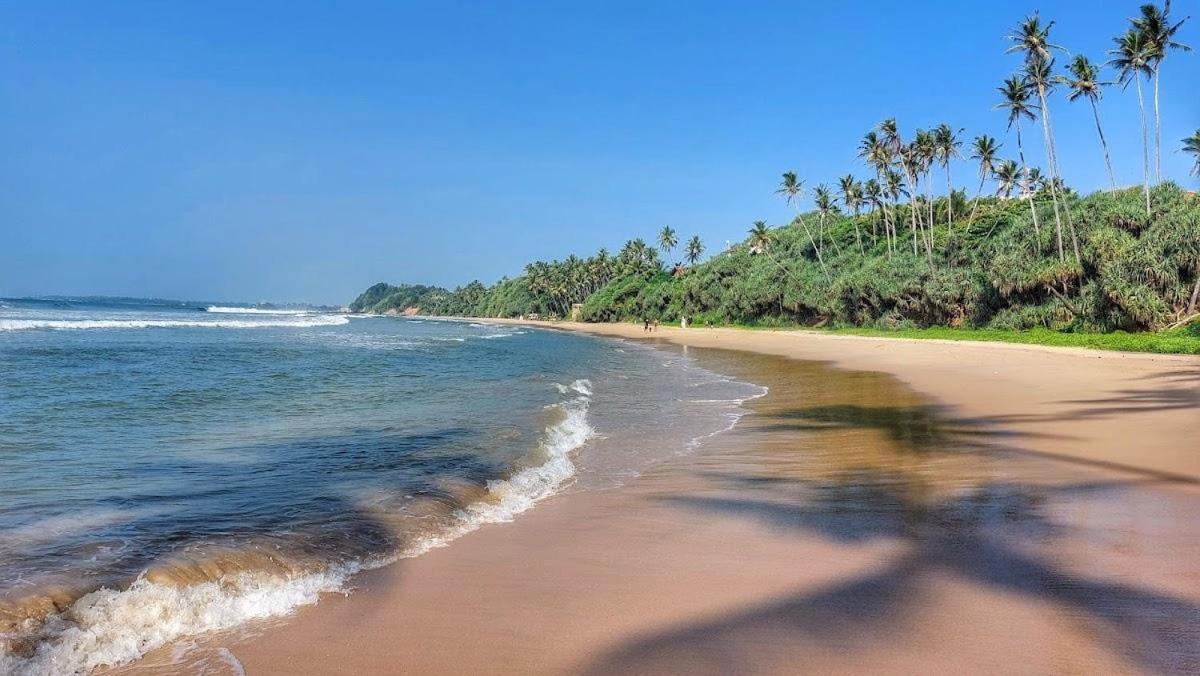 Lion Paradise Surf Beach Matara Esterno foto